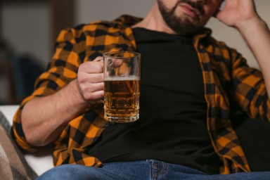 Пивной алкоголизм в Среднеуральске